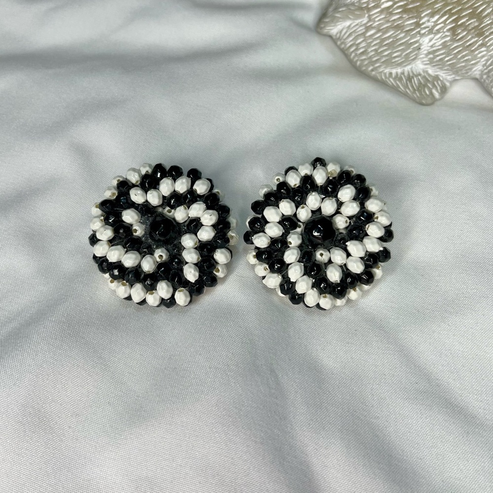 Chic Black & White Mod Beaded Clip Earrings - Retro Style